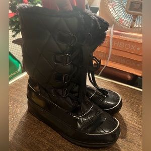 Totes Kids Zipper Snow Boot